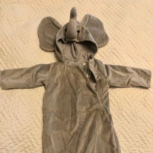 Pottery barn elephant costume 6-12m
